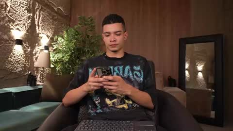 Marco and Ethan online show from June 25, 6:18 am