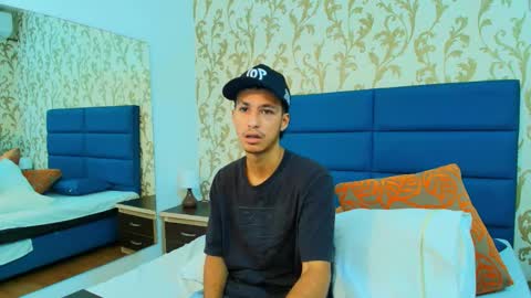 marcus_jeron online show from October 26, 9:47 pm