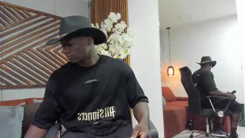 Marcusssss online show from November 8, 12:30 pm