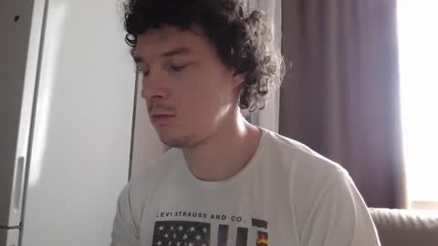 Dorian Salazar online show from April 21, 8:21 am