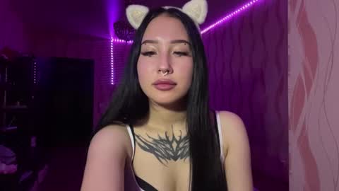Lauren online show from June 13, 5:01 pm