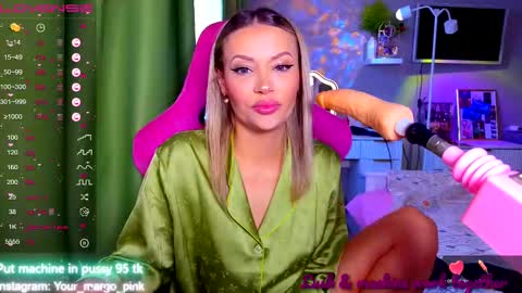 Snapshot of margohotty chatting on March 8, 4:01 am Margo for you   online show from March 8, 4:01 am