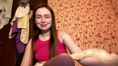 Chloe online show from April 16, 9:39 pm