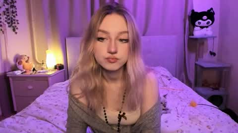 Margo online show from September 9, 8:31 pm