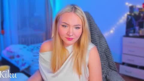 Kiku and Marii - online show from October 20, 10:48 pm