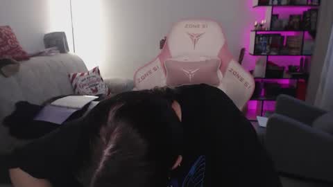 mari moore online show from January 19, 7:40 am