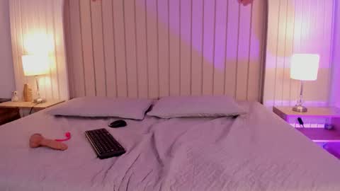 Maria  online show from October 24, 12:50 pm