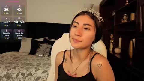 Maria online show from December 3, 6:52 pm