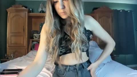 Pinkkitty online show from June 29, 11:59 pm