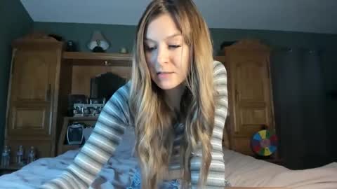Pinkkitty online show from May 28, 3:26 am