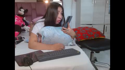 Mariajose online show from November 8, 3:04 pm