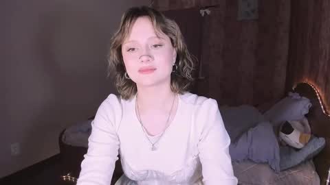 Maria online show from April 2, 9:44 pm