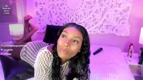 Marian Reynolds online show from November 30, 2:13 pm