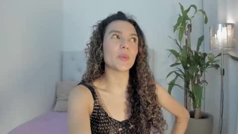 Marian online show from October 22, 11:39 pm