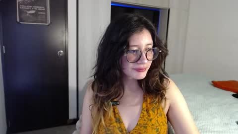 Mariana online show from November 24, 9:24 pm