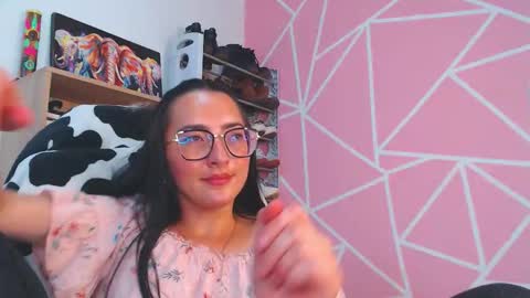 Mariana online show from December 19, 4:13 pm