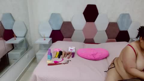 mariana online show from April 10, 6:34 pm