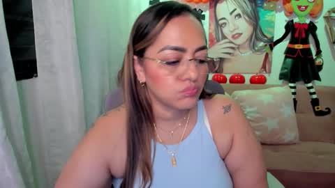 Snapshot of marianalopez81 chatting on October 21, 2:16 am Mariana Lopez online show from October 21, 2:16 am