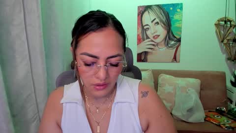 Snapshot of marianalopez81 chatting on October 19, 1:54 am Mariana Lopez online show from October 19, 1:54 am
