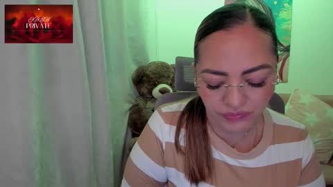 Snapshot of marianalopez81 chatting on September 27, 12:52 am Mariana Lopez online show from September 27, 12:52 am