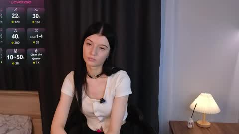 Amelia online show from June 8, 2:01 am