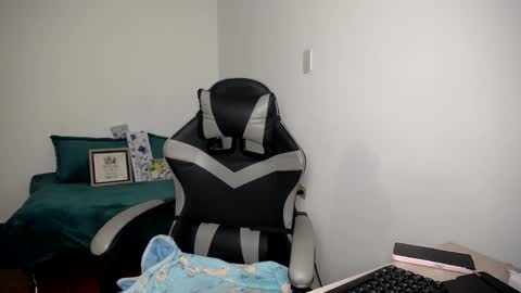 Mariana online show from October 27, 3:28 am