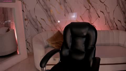 Marianne  online show from March 2, 8:37 pm