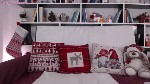 Maria online show from December 22, 5:53 pm