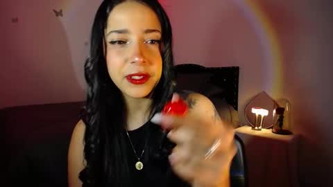 Nicolle online show from December 17, 4:12 am