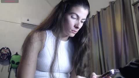 Snapshot of mariel_sins21 chatting on October 22, 7:48 pm Mariie online show from October 22, 7:48 pm
