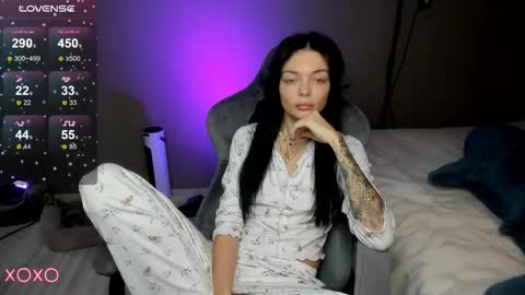 Maria  online show from December 21, 1:56 am