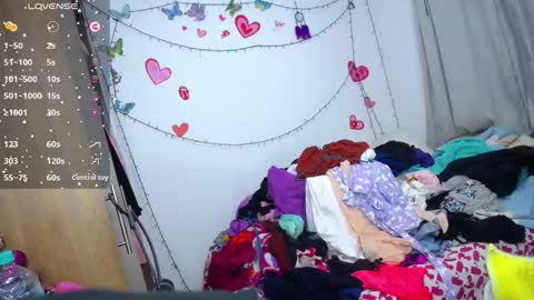 Snapshot of marillynjones_ chatting on September 11, 3:52 am Marillyn  online show from September 11, 3:52 am