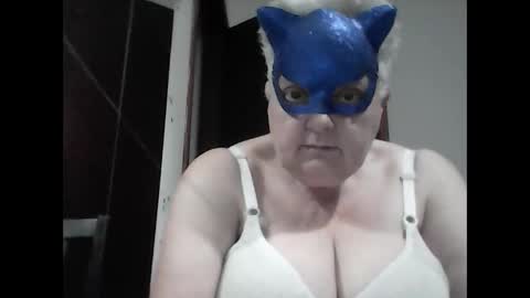 Snapshot of marilu64 chatting on October 10, 8:13 pm marilu64 online show from October 10, 8:13 pm