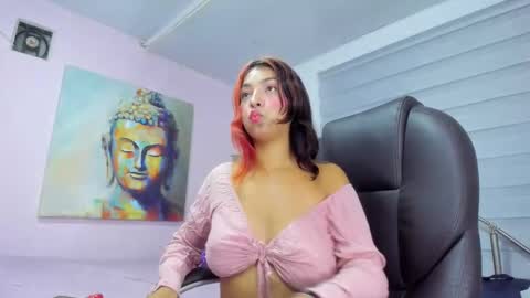 MARILYN online show from June 6, 2:06 am