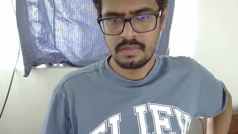 The SHY UncutBoy online show from October 4, 4:32 am