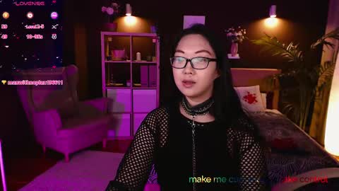 Snapshot of marine_vact chatting on March 6, 5:33 pm Marine  online show from March 6, 5:33 pm