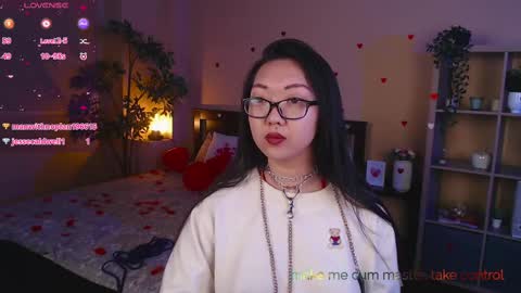 Snapshot of marine_vact chatting on February 13, 5:33 pm Marine  online show from February 13, 5:33 pm