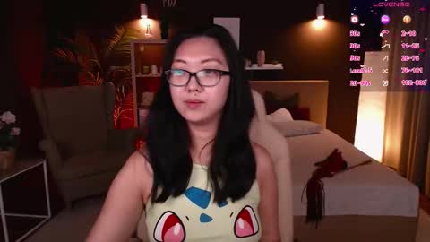 Snapshot of marine_vact chatting on October 6, 2:46 pm Marine  online show from October 6, 2:46 pm