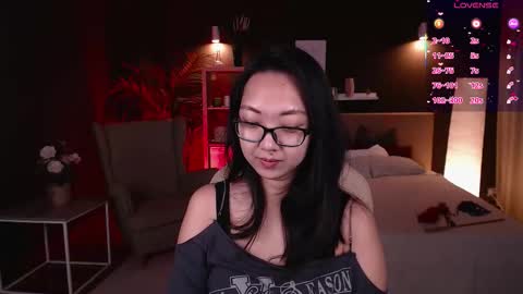 Snapshot of marine_vact chatting on September 30, 2:05 pm Marine  online show from September 30, 2:05 pm