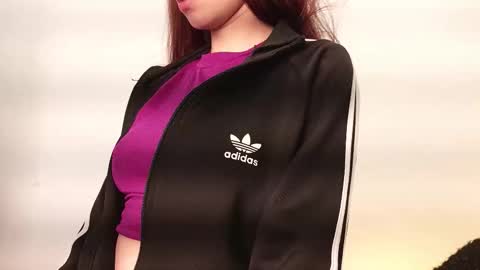 marinette online show from February 1, 12:35 pm