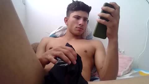 mariobrosss517470 online show from February 24, 2:37 pm