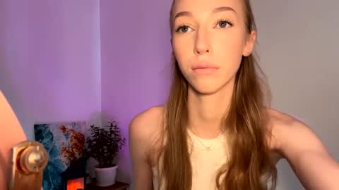 Amelia online show from June 11, 9:18 am