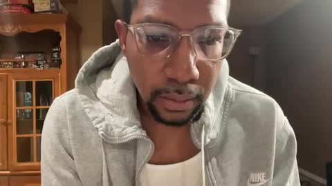 MARIOLUIGIHOT online show from February 1, 7:47 am