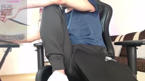 marioslim online show from February 3, 10:30 am