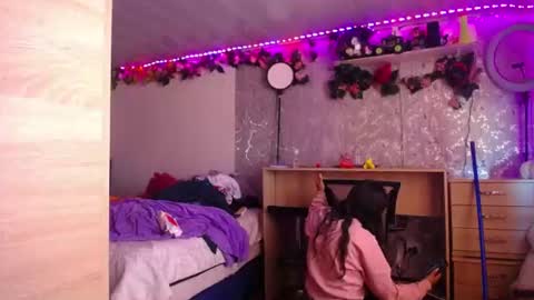 Maritza Ferrer -Samara Beltran online show from July 28, 12:48 pm