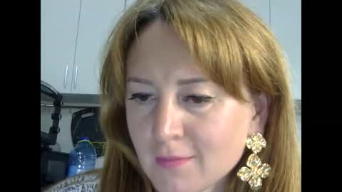 mariza_love359092 online show from February 28, 1:42 am