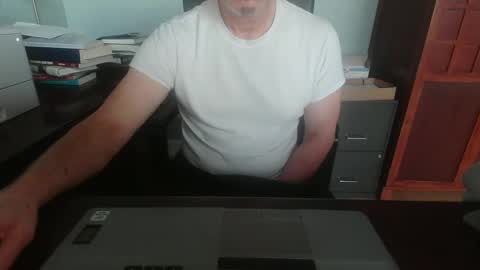 Mark online show from November 19, 1:32 pm