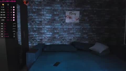 Mark online show from October 12, 4:38 am