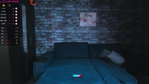 Mark online show from October 21, 4:39 am