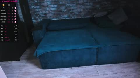 Mark online show from October 15, 4:49 am